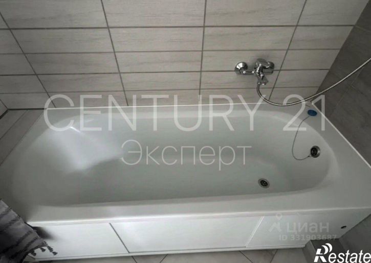2-комн квартира ул Космонавта Леонова, 55 2,  д. 55 2,  к. 2