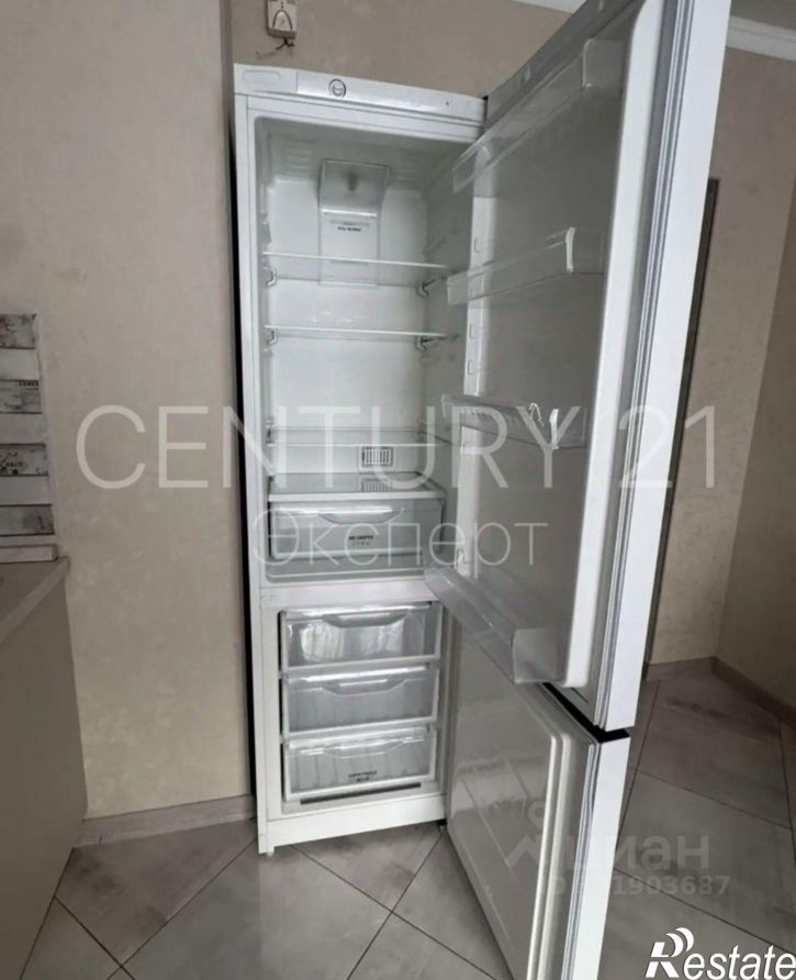 2-комн квартира ул Космонавта Леонова, 55 2,  д. 55 2,  к. 2