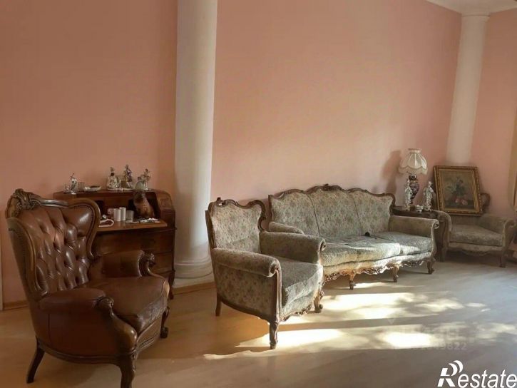 4-комн квартира ул Колхозная, 12,  д. 12