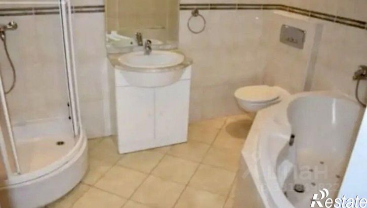 4-комн квартира ул Колхозная, 12,  д. 12