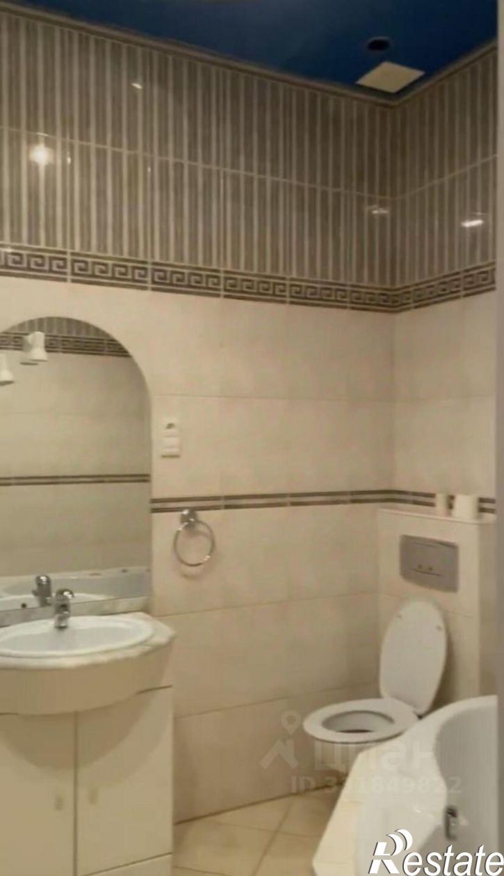 4-комн квартира ул Колхозная, 12,  д. 12