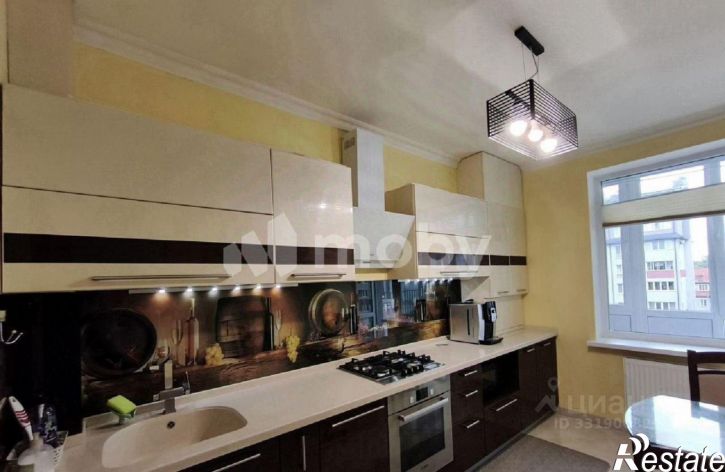 3-комн квартира ул Бассейная, 36,  д. 36