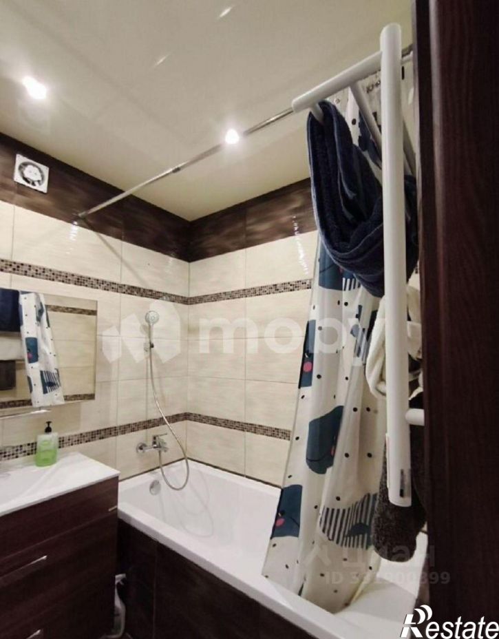 3-комн квартира ул Бассейная, 36,  д. 36