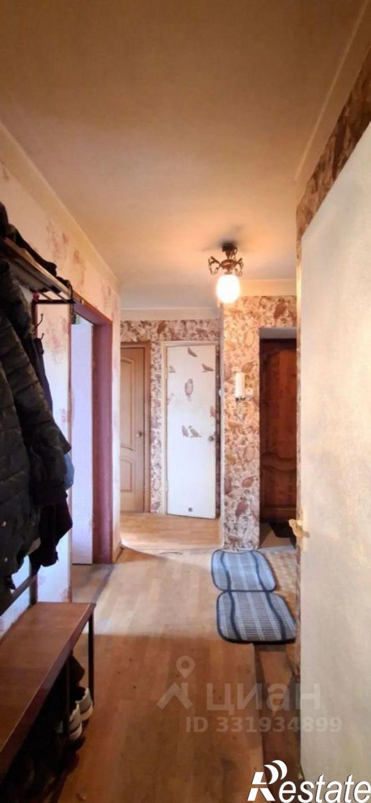 4-комн квартира ул Нарвская, 10,  д. 10
