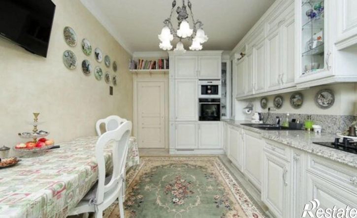 2-комн квартира ул Онежская, 8,  д. 8