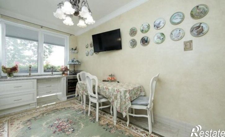 2-комн квартира ул Онежская, 8,  д. 8