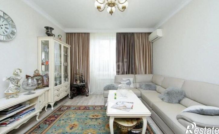 2-комн квартира ул Онежская, 8,  д. 8