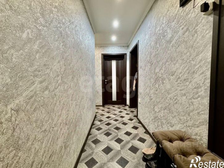 3-комн квартира ул Офицерская, 4,  д. 4