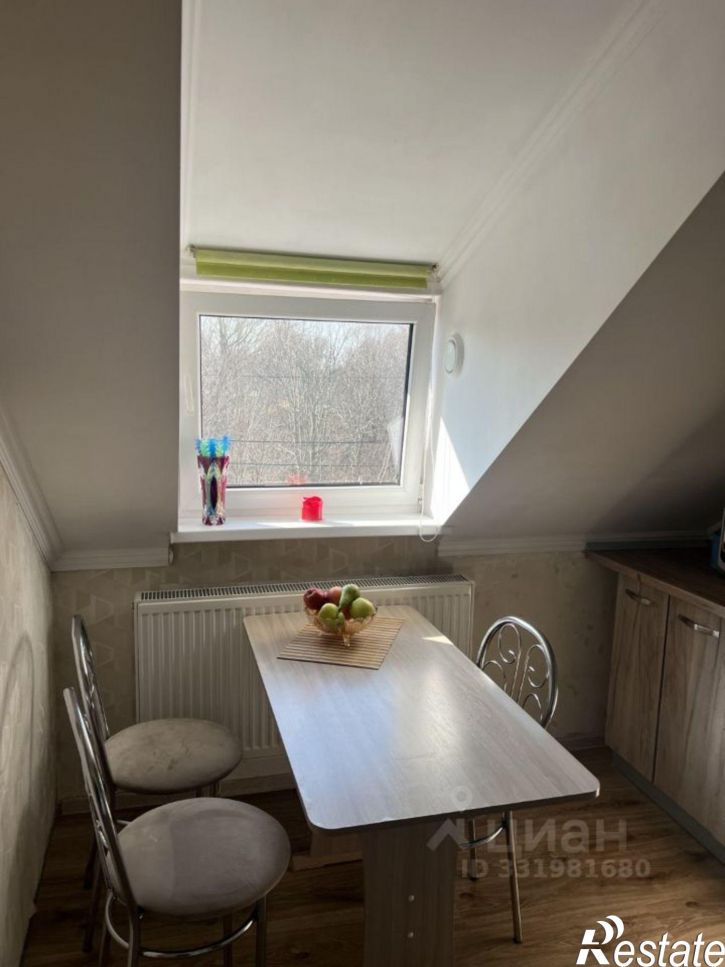 2-комн квартира пр-кт Победы, 210,  д. 210
