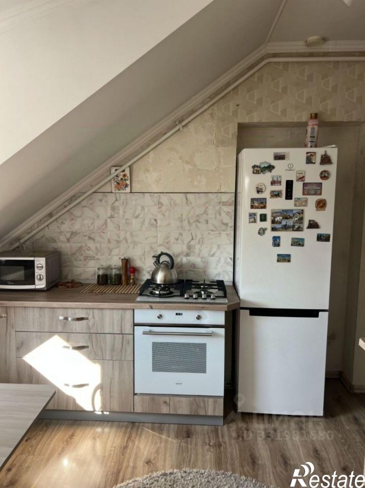2-комн квартира пр-кт Победы, 210,  д. 210