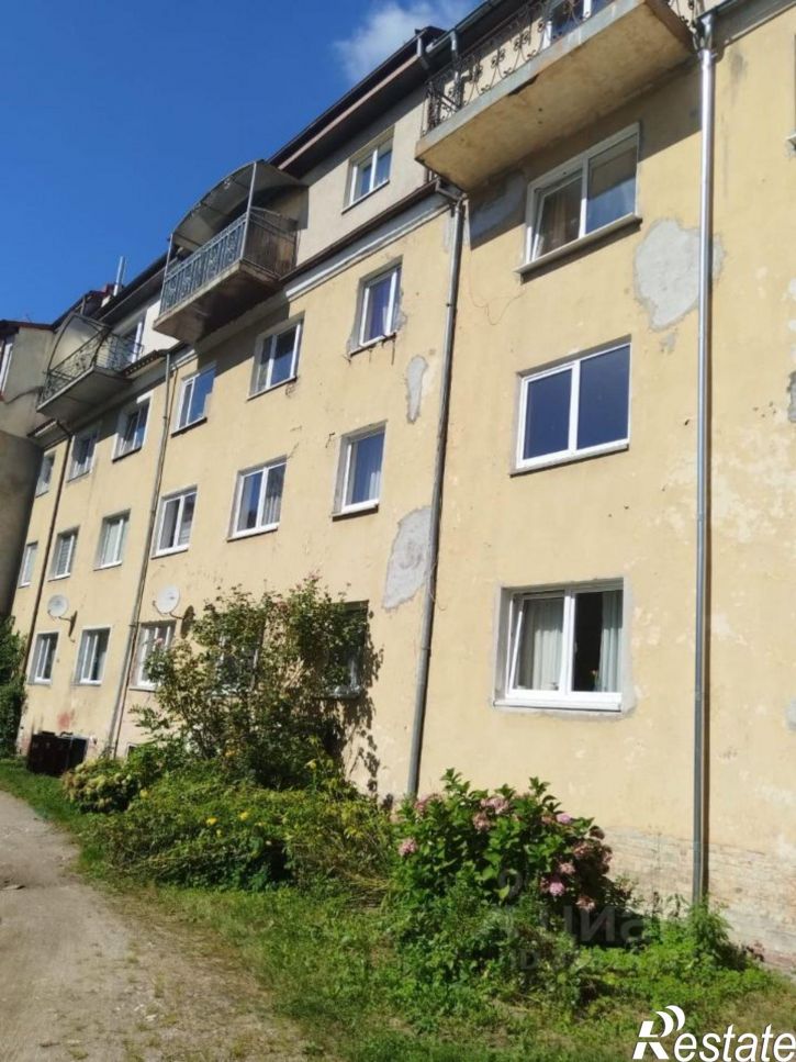 Комната ул Лейтенанта Яналова, 33,  д. 33