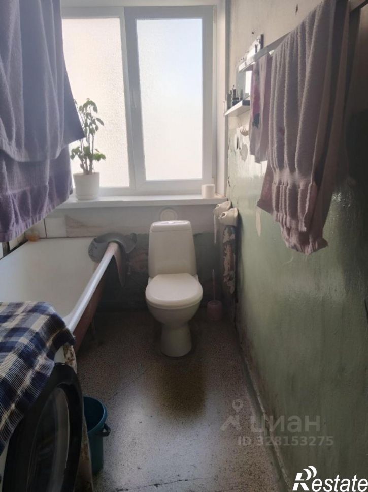 Комната ул Лейтенанта Яналова, 33,  д. 33