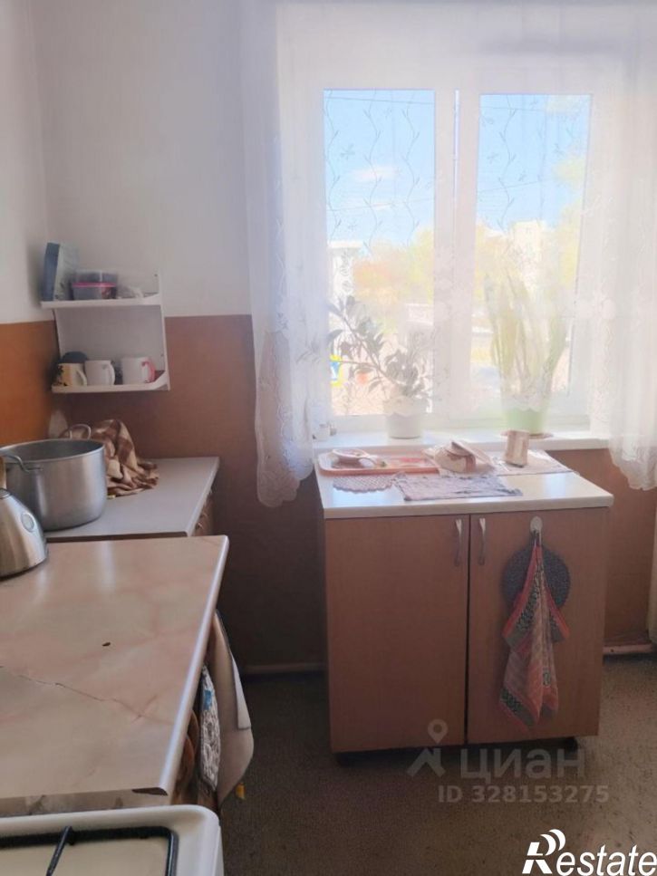 Комната ул Лейтенанта Яналова, 33,  д. 33