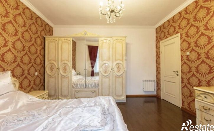 4-комн квартира пр-кт Победы, 109,  д. 109