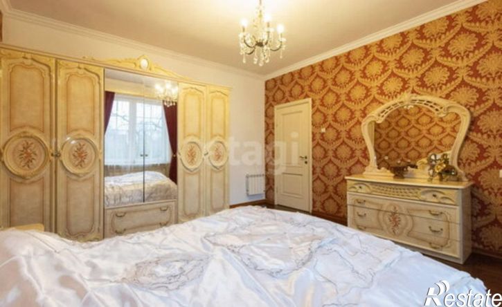 4-комн квартира пр-кт Победы, 109,  д. 109