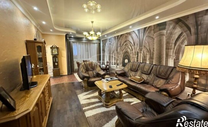 3-комн квартира Иртышский пер, 12,  д. 12
