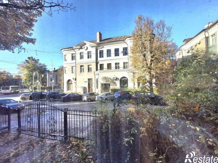 3-комн квартира ул Офицерская, 4,  д. 4