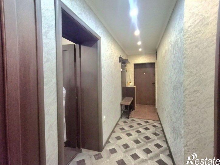 3-комн квартира ул Офицерская, 4,  д. 4