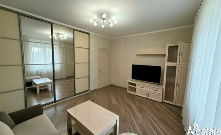 2-комн квартира ул Жиленкова, 8В,  д. 8В