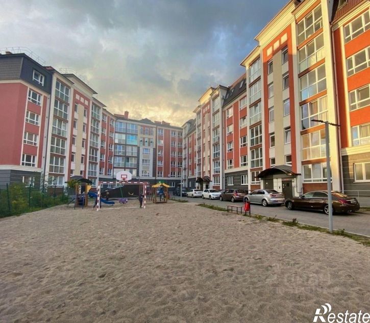 3-комн квартира ул Окуловская, 2А,  д. 2А