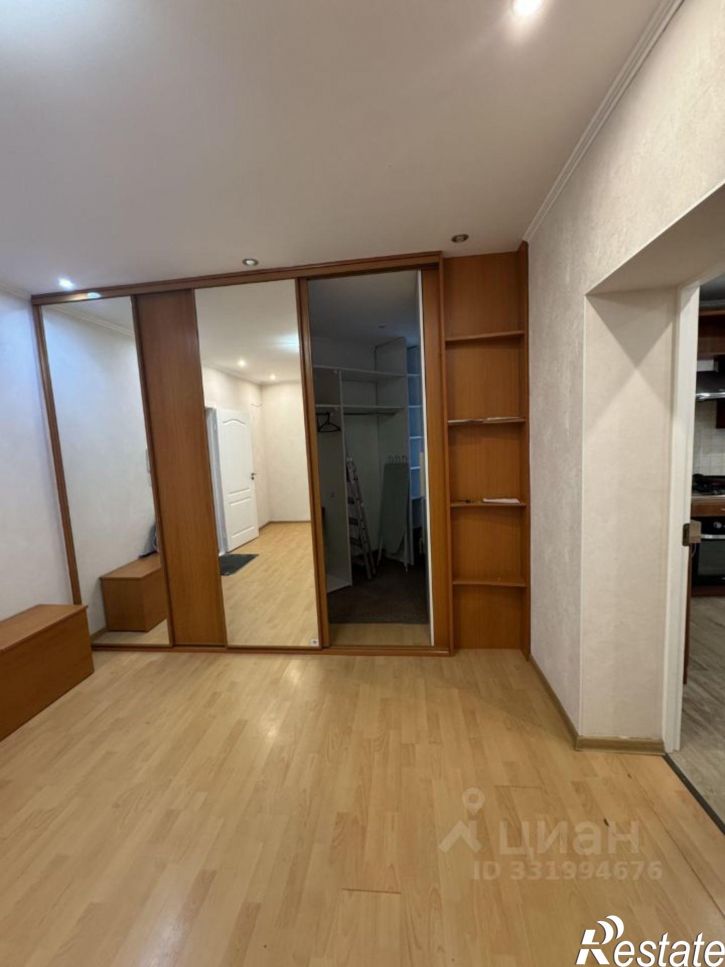 3-комн квартира ул Достоевского, 8,  д. 8