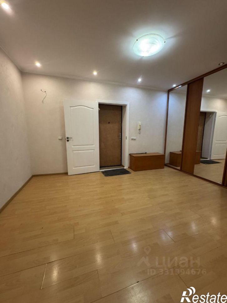 3-комн квартира ул Достоевского, 8,  д. 8