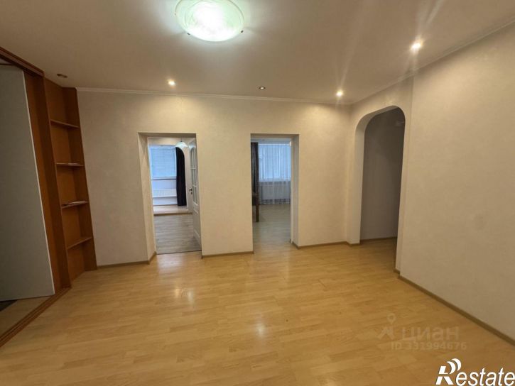 3-комн квартира ул Достоевского, 8,  д. 8