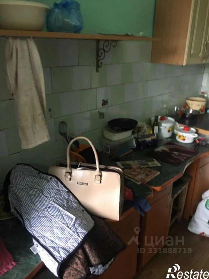 Комната ул Профессора Севастьянова, 21,  д. 21