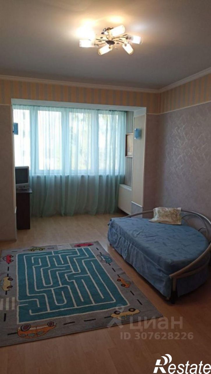 3-комн квартира ул Озерная, 35Б,  д. 35Б
