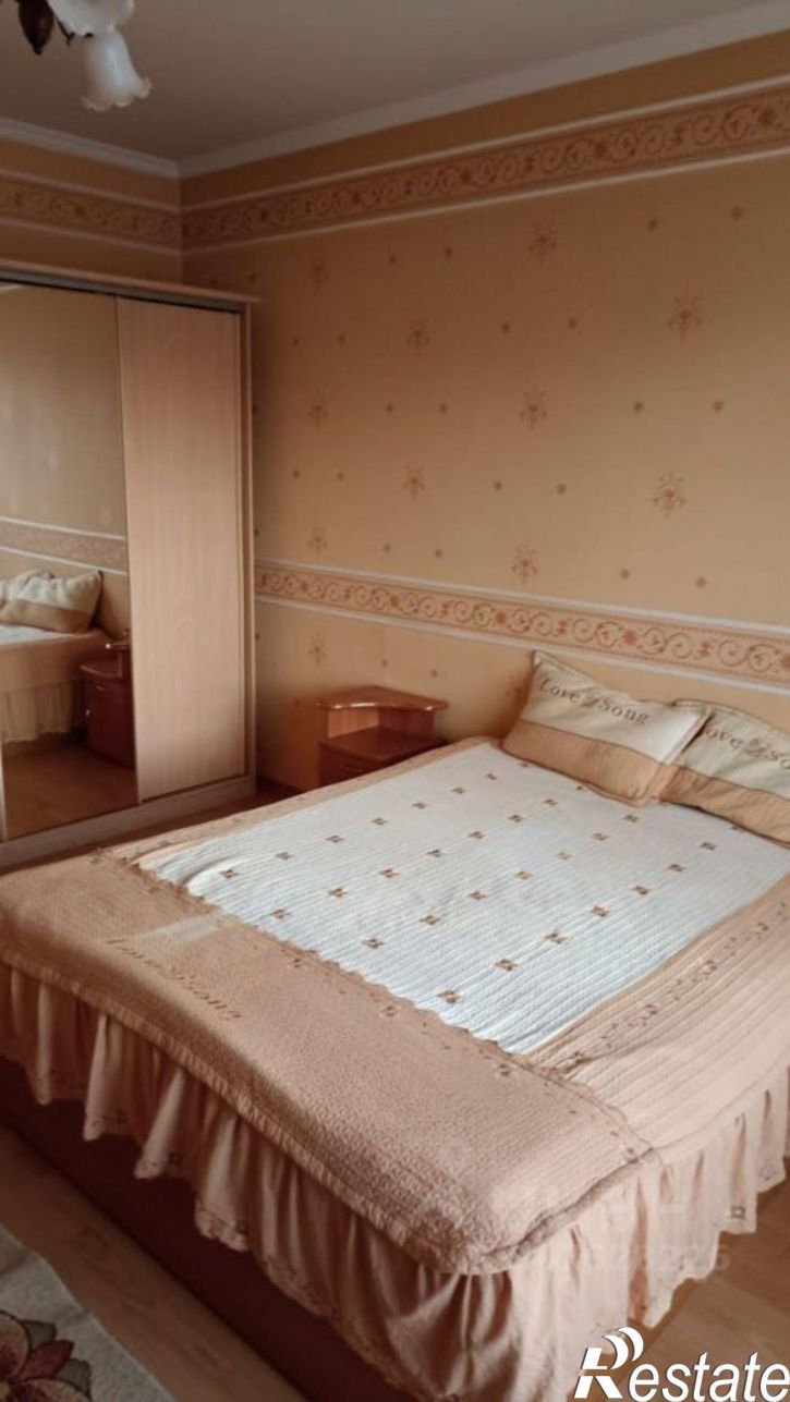 3-комн квартира ул Озерная, 35Б,  д. 35Б