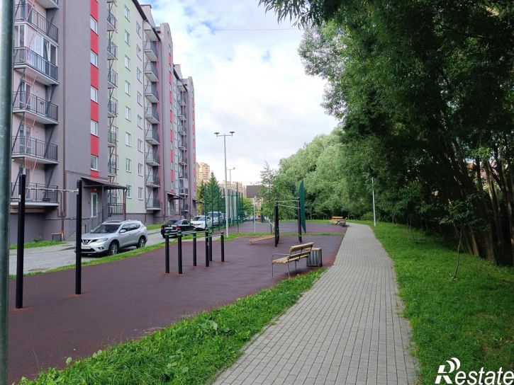 3-комн квартира Россия, Орудийная ул, 1А
