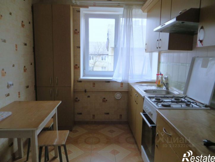 2-комн квартира ул Подполковника Емельянова, 21,  д. 21