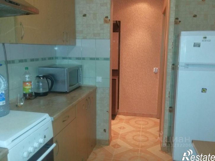 2-комн квартира ул Подполковника Емельянова, 21,  д. 21