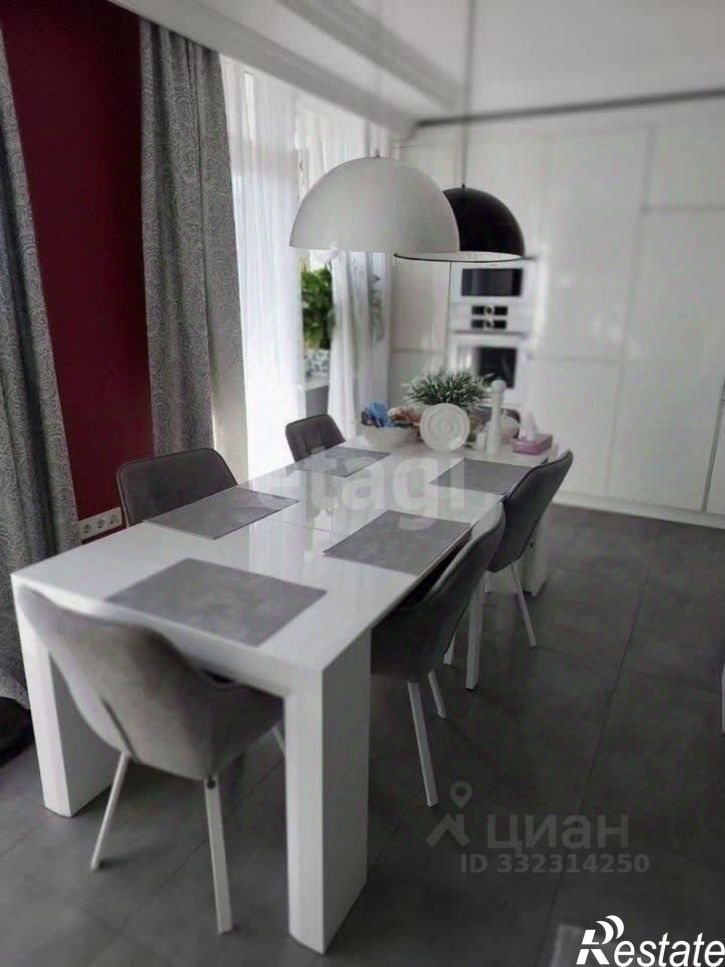 4-комн квартира ул Космонавта Леонова, 55 1,  д. 55 1,  к. 1