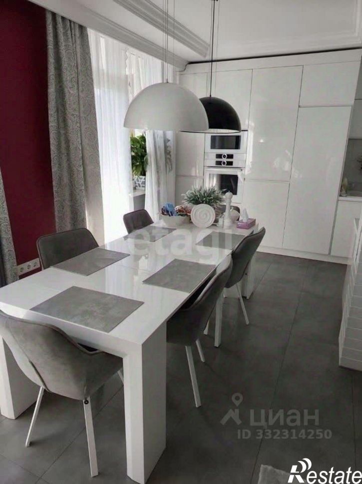 4-комн квартира ул Космонавта Леонова, 55 1,  д. 55 1,  к. 1