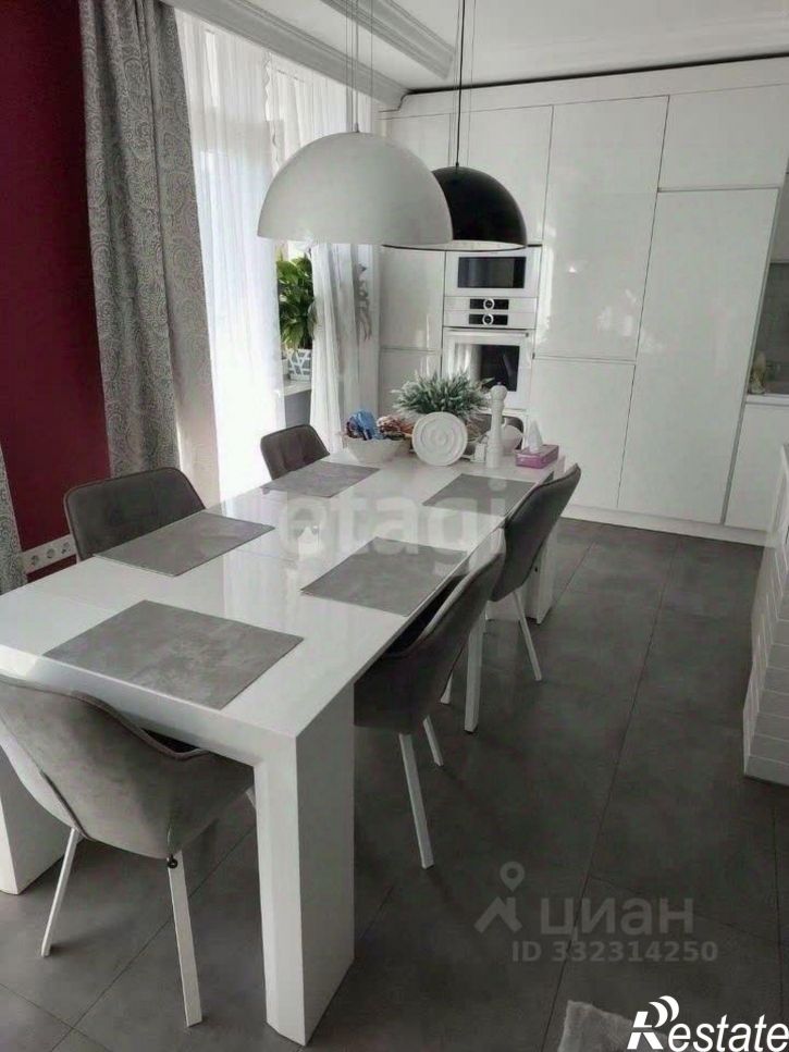 4-комн квартира ул Космонавта Леонова, 55 1,  д. 55 1,  к. 1