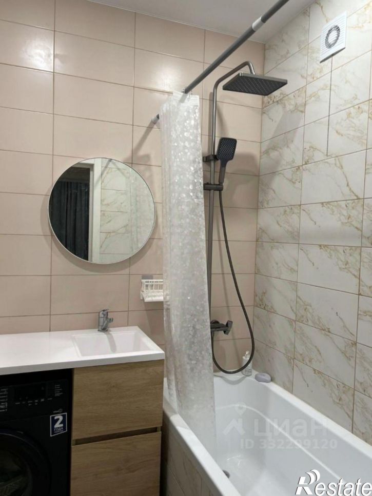 3-комн квартира переулок Левитана, 65 к3