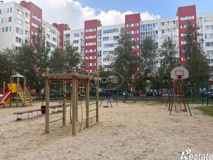 1-комн квартира ул Рихарда Зорге, 1,  д. 1