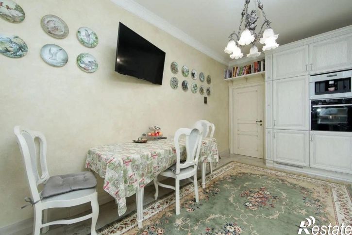 2-комн квартира ул Онежская, 8,  д. 8