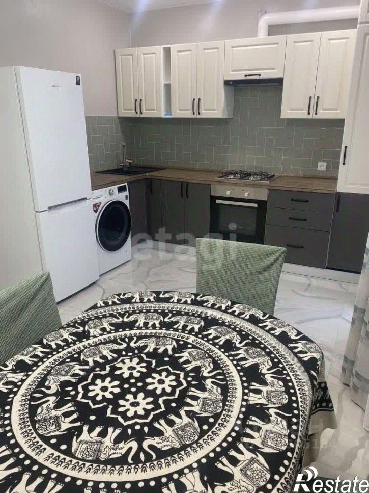 2-комн квартира ул Карташева, 42,  д. 42