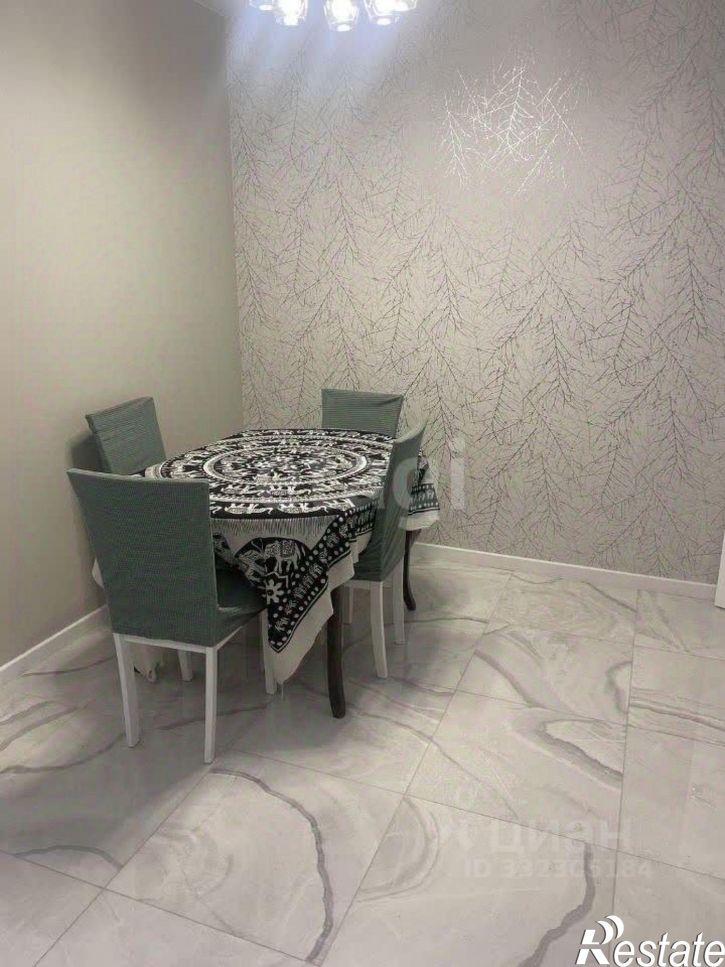 2-комн квартира ул Карташева, 42,  д. 42