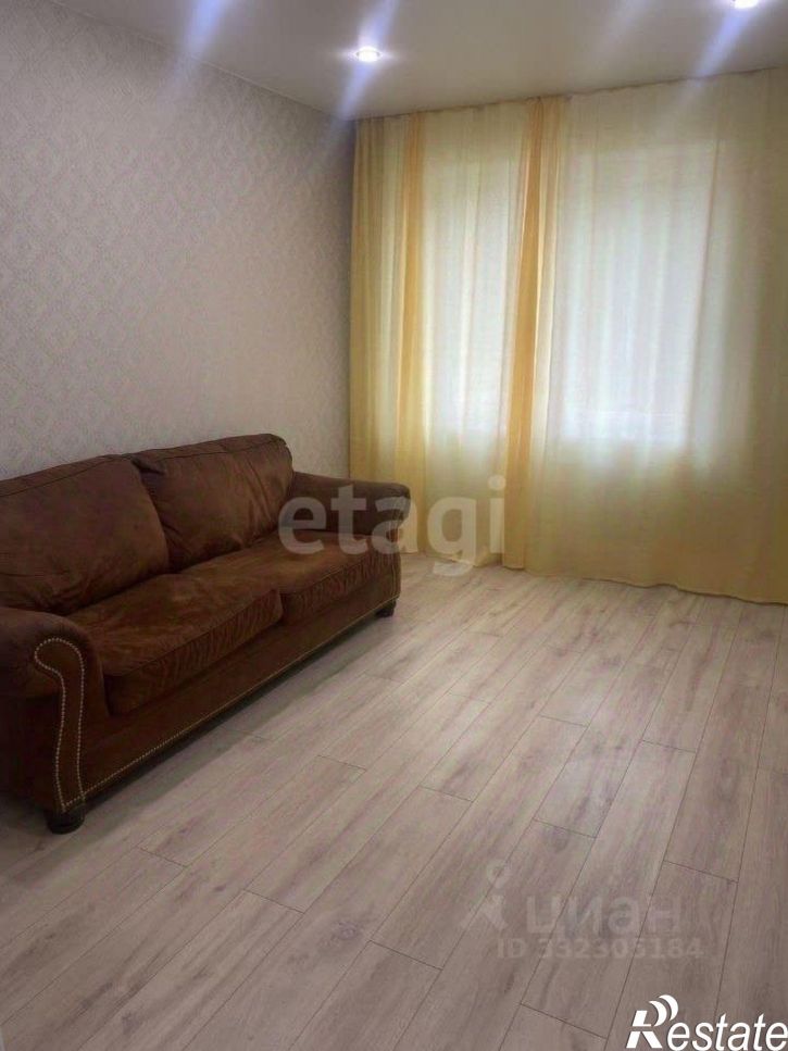 2-комн квартира ул Карташева, 42,  д. 42