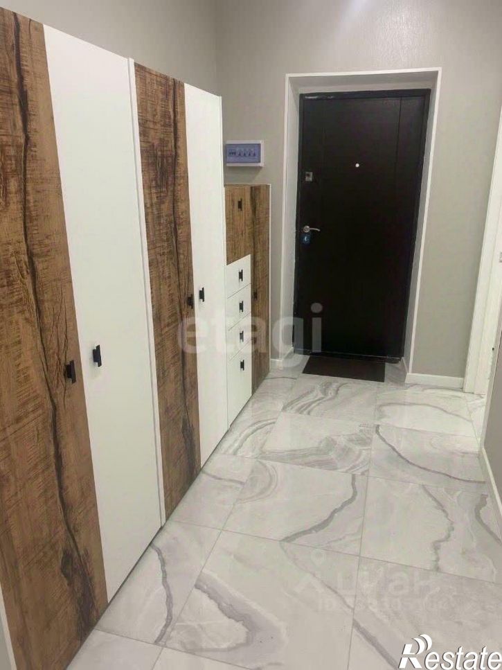 2-комн квартира ул Карташева, 42,  д. 42