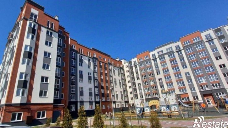 3-комн квартира в новом доме Коммунистическая улица