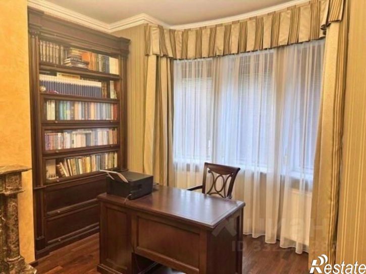 4-комн квартира ул Чапаева, 8А,  д. 8А