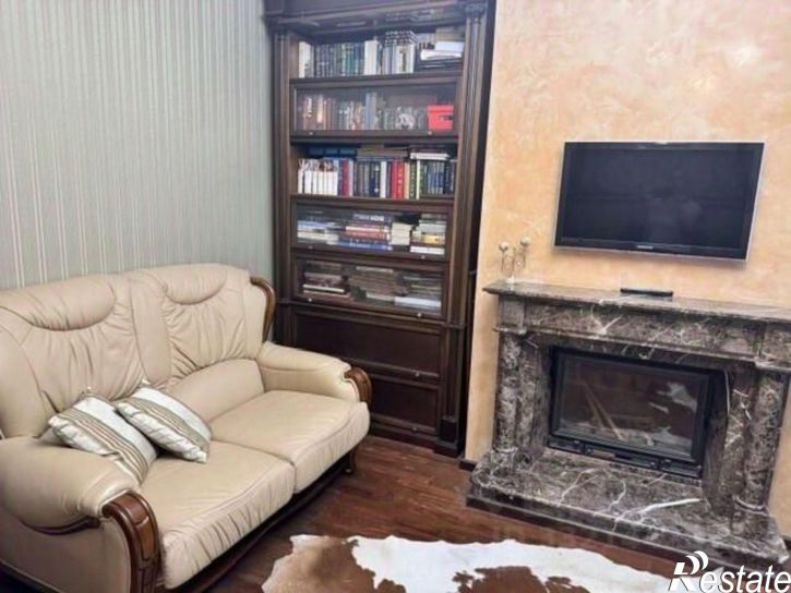 4-комн квартира ул Чапаева, 8А,  д. 8А