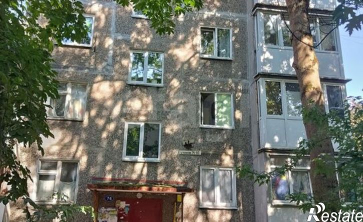 2-комн квартира ул Чекистов, 74,  д. 74