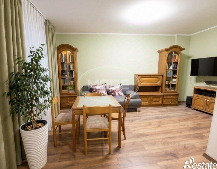 3-комн квартира ул Лейтенанта Яналова, 35А,  д. 35А