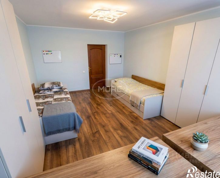 3-комн квартира ул Лейтенанта Яналова, 35А,  д. 35А