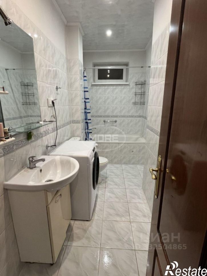 3-комн квартира ул Лейтенанта Яналова, 35А,  д. 35А